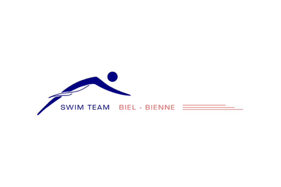 Das Logo des Swim Team Biel-Bienne zeigt einen stilisierten Schwimmer in Blau mit dem Teamnamen in blauer und roter Schrift und drei roten Linien, die Bewegung nach rechts andeuten.